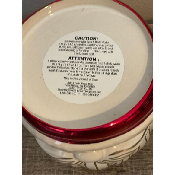 Bath and Body Works Santa 3-Wick Candle Holder - Picture 4 of 5